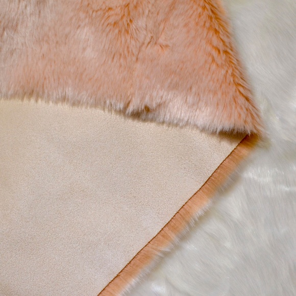 ZARA Pink Faux Fur Fuzzy Top - Picture 3 of 5